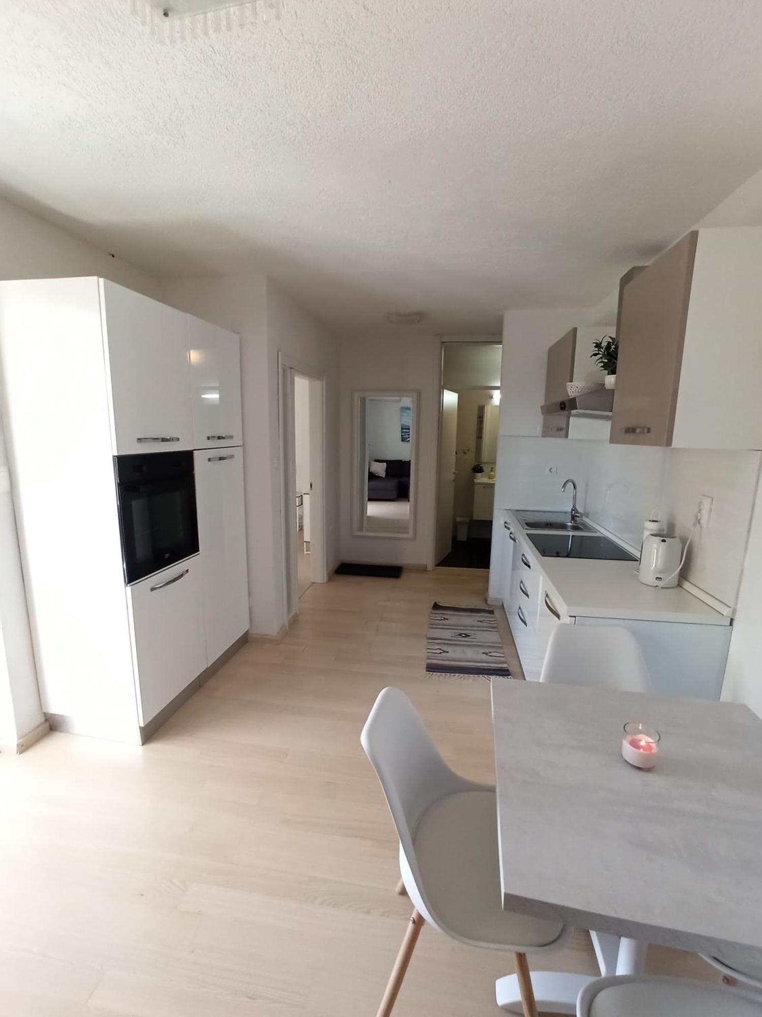 Olive Tree Apartment Zecevo โรกอซนิซา ภายนอก รูปภาพ